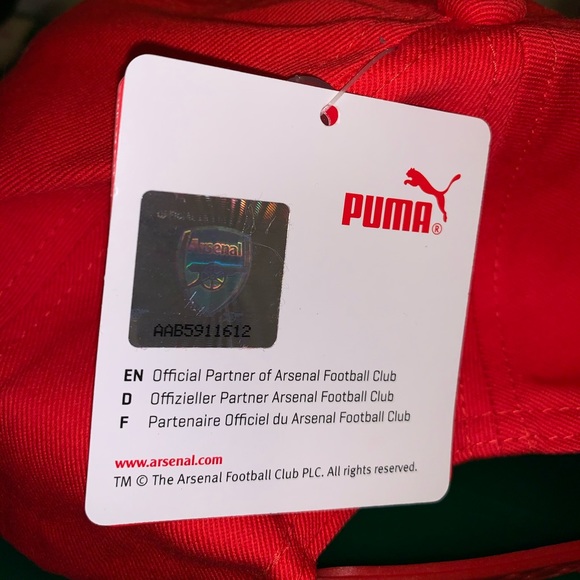 Puma Arsenal SnapBack Hat . BRAND NEW NEVER WORN - Picture 2 of 4